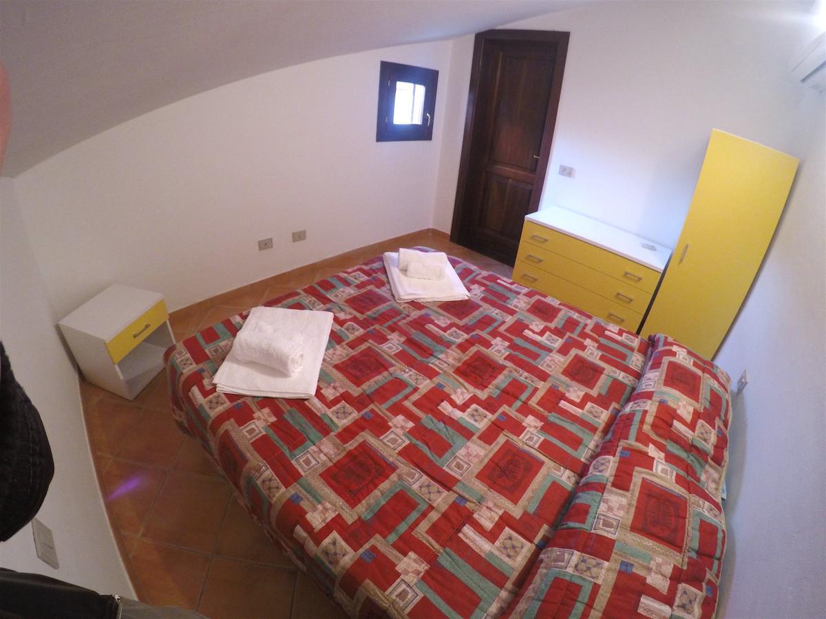 La Coccinella Al Mare Bed & Breakfast San Teodoro  Luaran gambar
