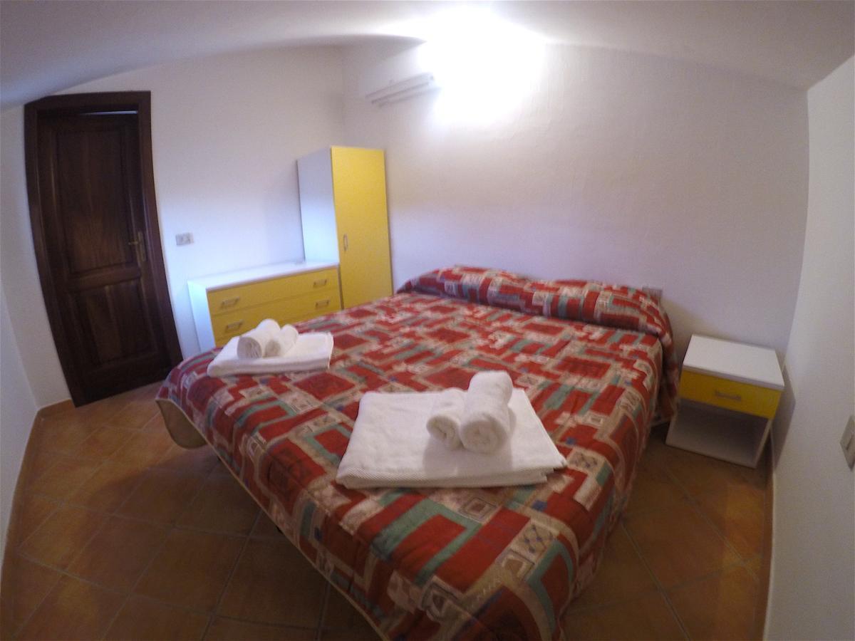 La Coccinella Al Mare Bed & Breakfast San Teodoro  Luaran gambar