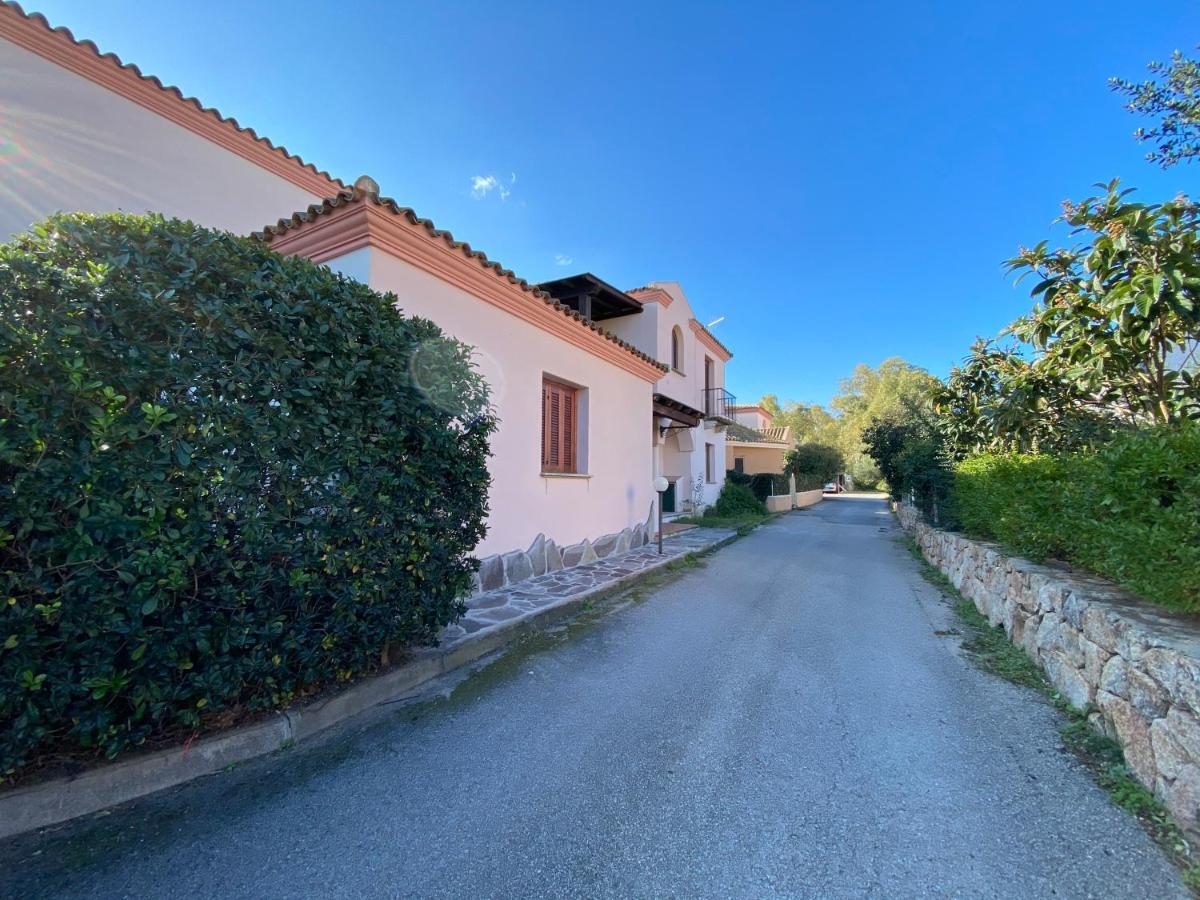 La Coccinella Al Mare Bed & Breakfast San Teodoro  Luaran gambar