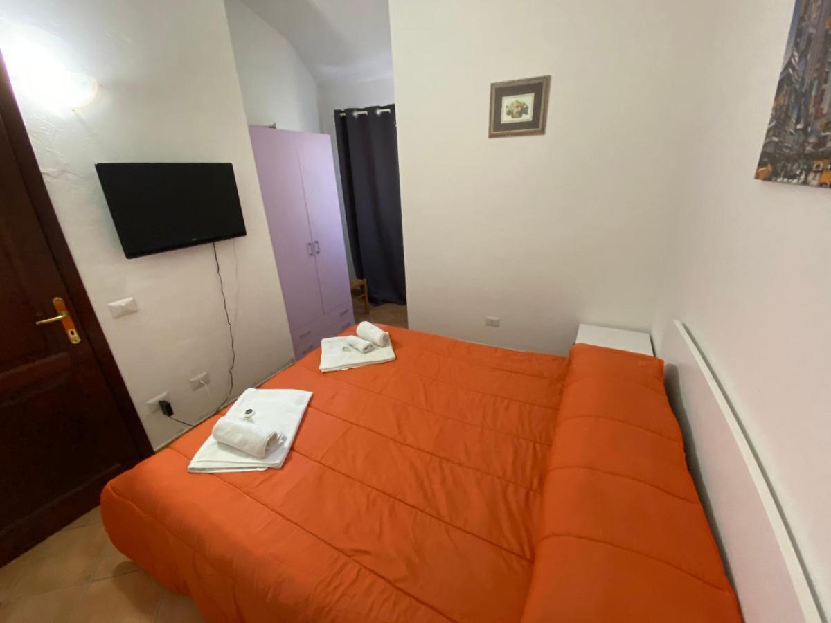 La Coccinella Al Mare Bed & Breakfast San Teodoro  Luaran gambar